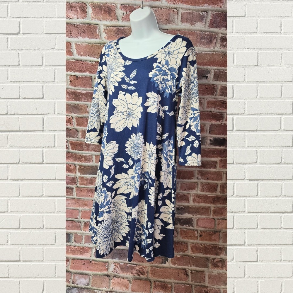 Vintage Women's C'EST LA VIE Floral Dress‎ Size Small USA